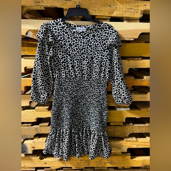 Emerald Sundae smocked sz M black and white dress - Picture 1 of 7